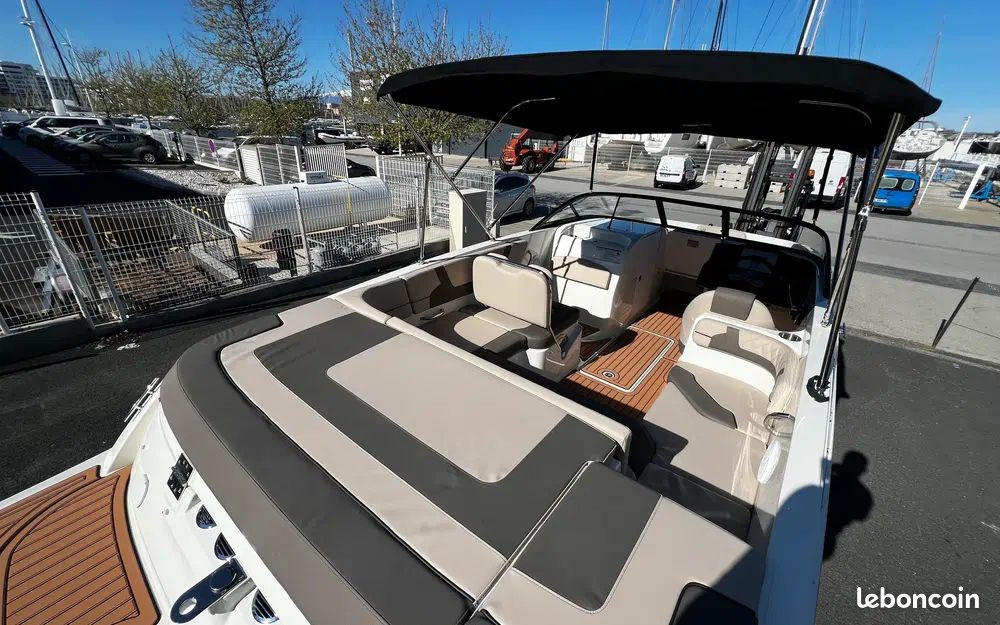 Bayliner VR6 Bow-Rider (image 2)