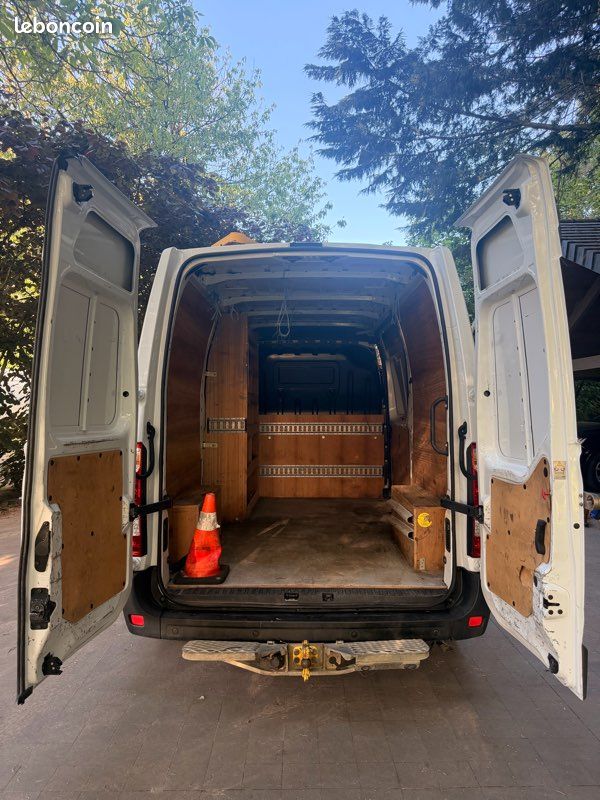 Renault Master Fg F3500 L2H2 2.3 Blue dCi 135ch Grand Confort Euro6 + Caméra 2020 – photo 9