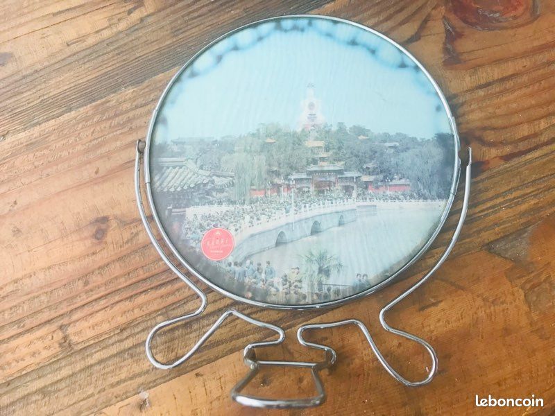 Miroir barbier rond vintage à poser, décor asiatique au verso (image 1)