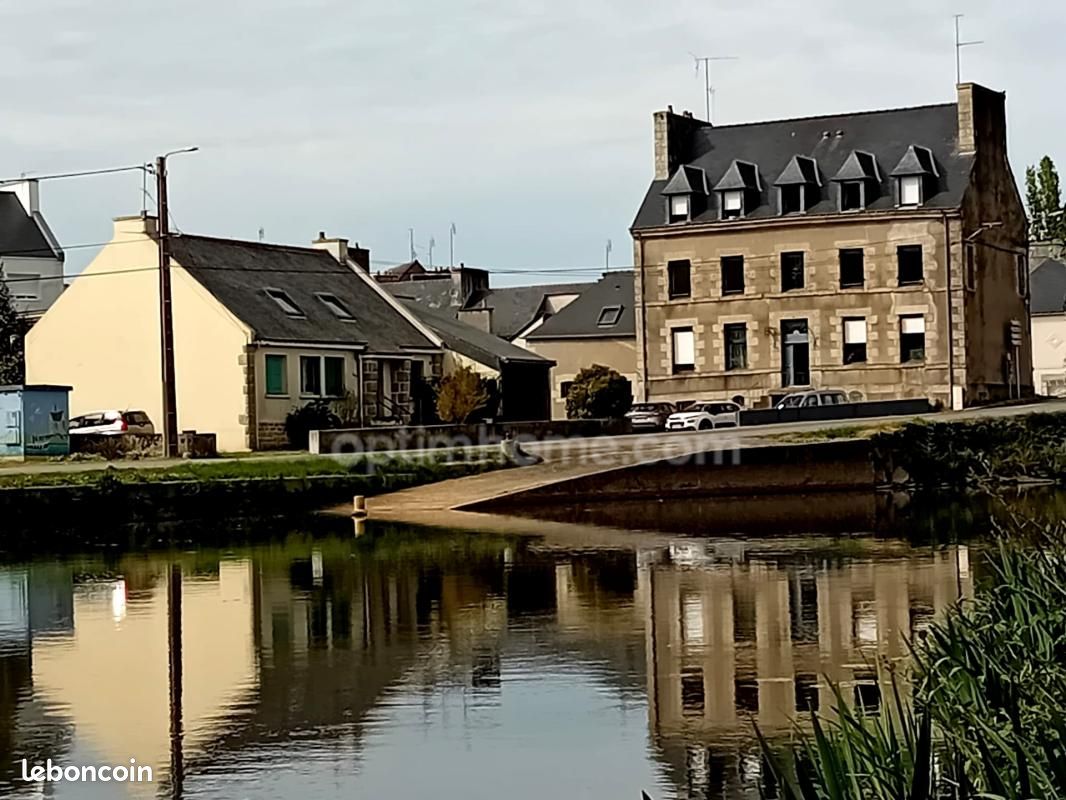 Immeuble 13 pièces 297 m² · à Rohan · 297 m² · 699 000 €