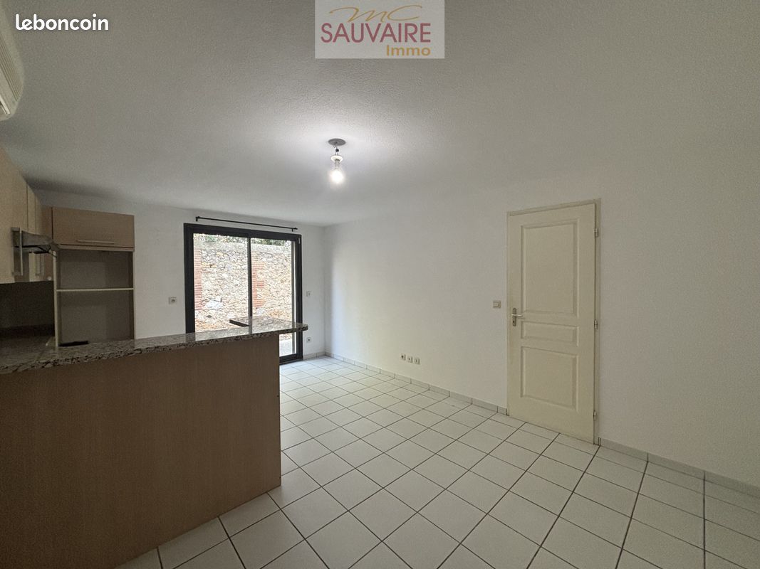 Appartement 2 pièces 38 m² · à Saint-Laurent-de-la-Salanque · 38 m² · 592 €