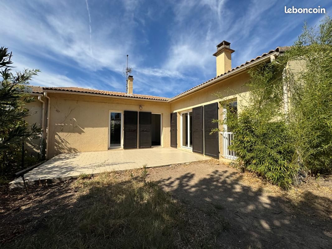Maison 4 pièces 88 m² · à Pélissanne · 88 m² · 1 350 €/mois