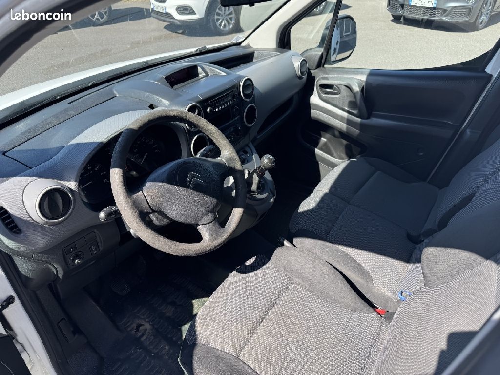 Citroën Berlingo FOURGON L1 BlueHDi 75 CONFORT (image 6)