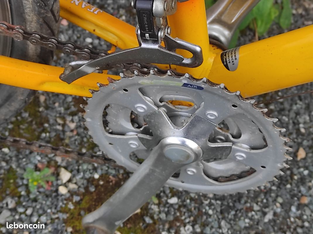 Vélo VTT Gitane 18 vitesses (image 6)
