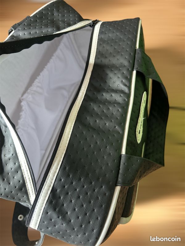 Sac à langer naf naf noir etat impeccable Équipement bébé