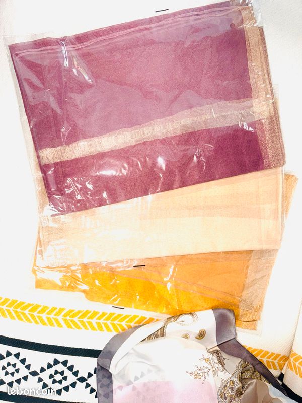 Foulard en soie (image 20)