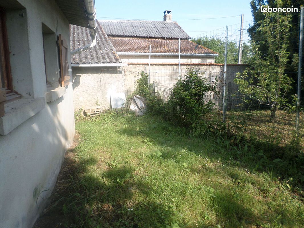 Maison 3 pièces 57 m² - Lussac-les-Châteaux 86320 (image principale 8)