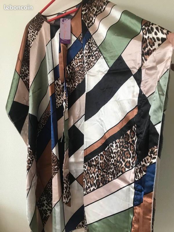 Tunique en satin pour dames neuf (image 3)