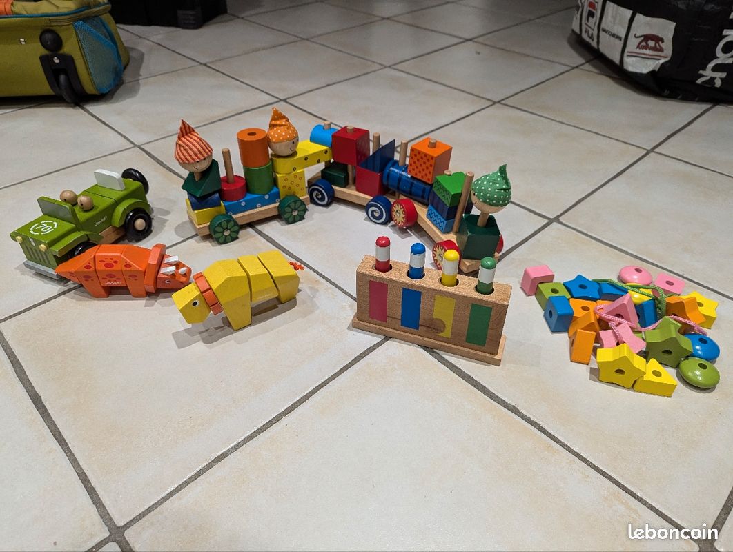 Jeux en bois (image 1)