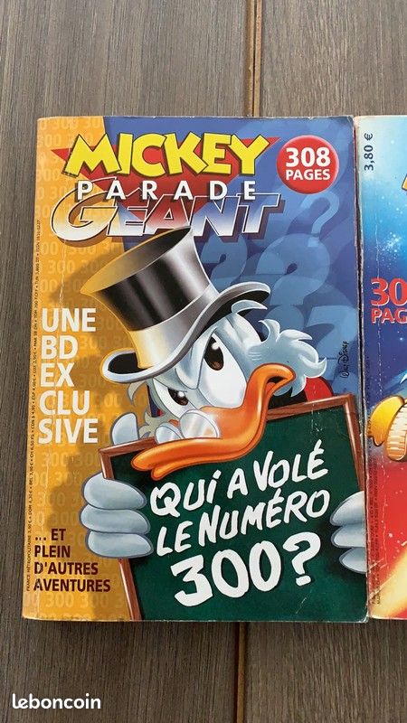 Lot de 2 livres Mickey Parade Géant Disney n° 300 et 267 (image 2)