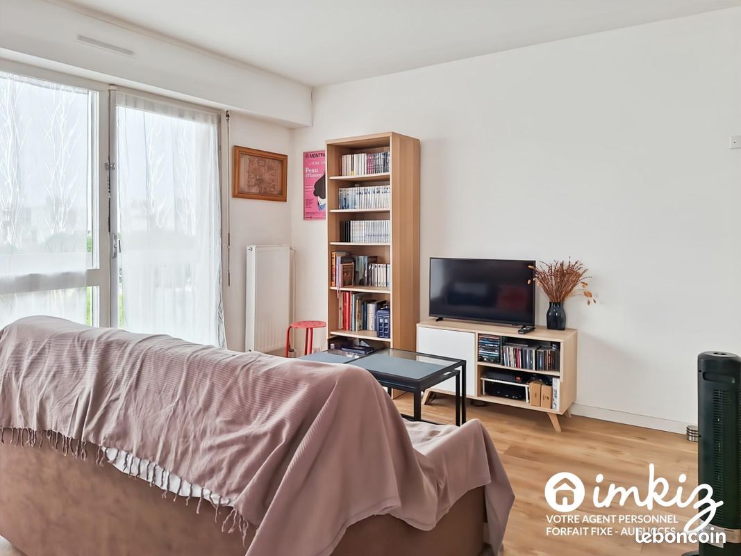 Parking 2 pièces 54 m² · à Créteil · 54 m² · 205 000 €