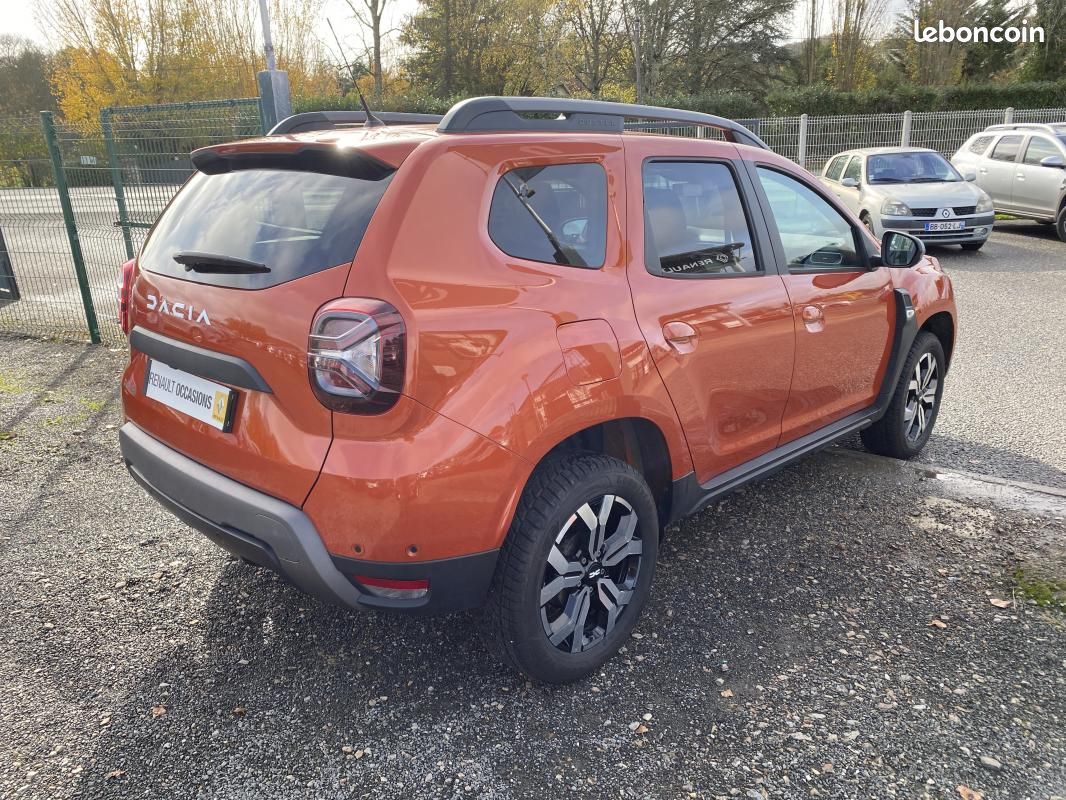 Dacia Duster 1.5 BLUEDCI 115 JOURNEY 4X2 (image 4)