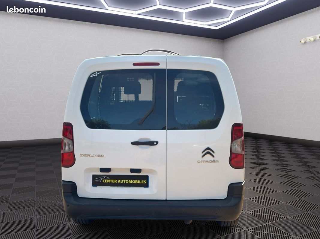 Citroën BERLINGO FOURGON XL 2021 Cabine Approfondie 1.5 BlueHDi 102 cv SUIVI COMPLET {TVA RECUPERABLE - GPS - CARPLAY} (image 6)