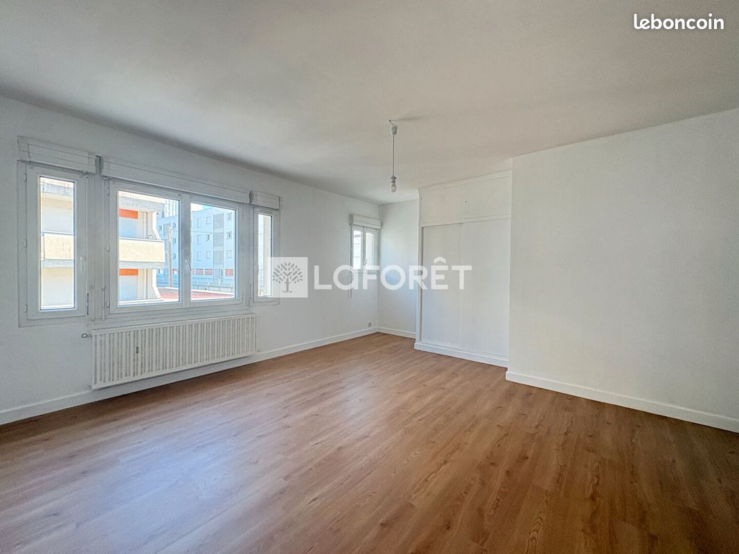 Appartement 2 pièces 46 m² · à Royan · 46 m² · 650 €