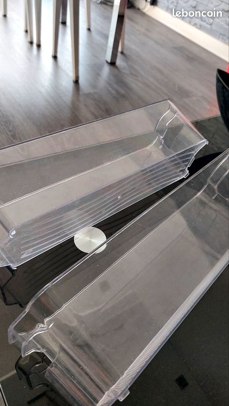 Lot de 2 bacs pvc longueur 37 cms , largeur 11 cms et hauteur 9,6 cms Très solide et Transparents idéal rangements (image 1)
