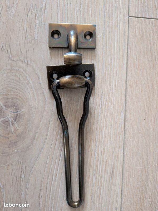 Entrebâilleur / loquet de porte métallique (image 1)