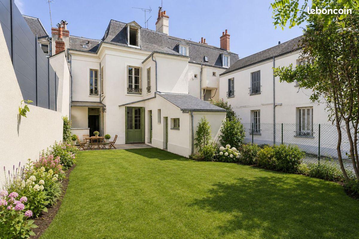 Maison 7 pièces 202 m² · à Tours · 202 m² · 599 000 €