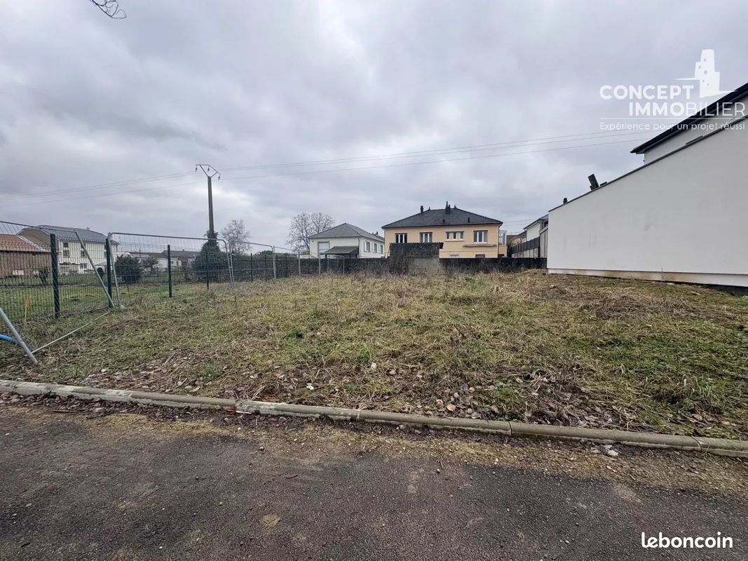 Terrain 371 m² · à Fameck · 371 m² · 119 900 €