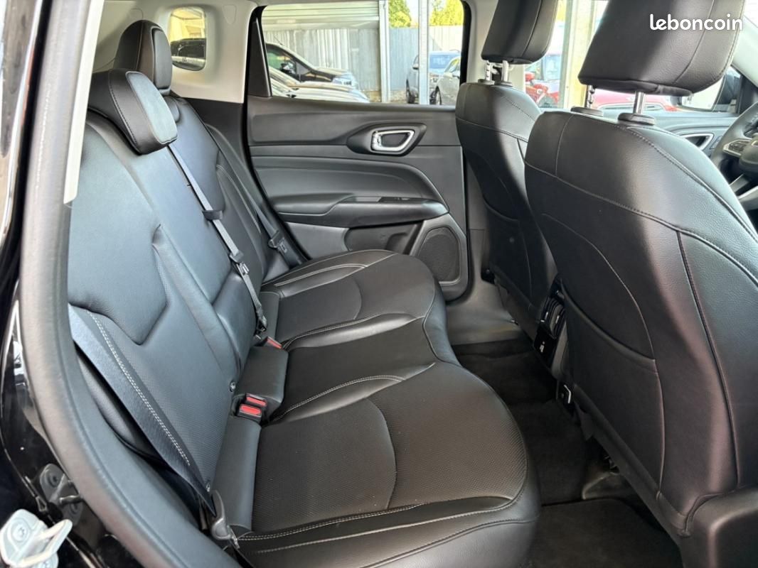 Jeep Compass 1.5 Turbo T4 130 ch BVR7 e-Hybrid Limited (image 24)