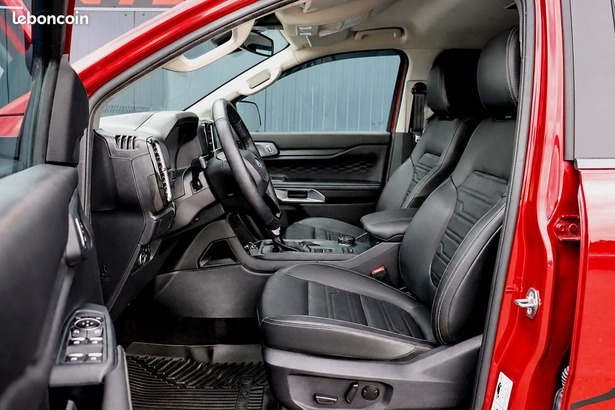 FORD RANGER MEGA RAPTOR UNIQUE DOUBLE CABINE 2.0L TURBO DIESEL BVA6 5 PLACES – HARD TOP SPORT – KIT CARROSSERIE MEGA RAPTOR – RADARS Av & Ar + CAMERA 360° – CUIR ELECTRIQUE CHAUFFANT – GARANTIE 1 AN (image 10)