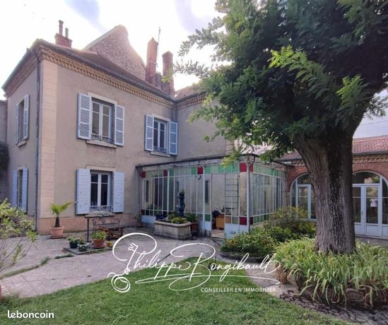 Maison 9 pièces 198 m²
