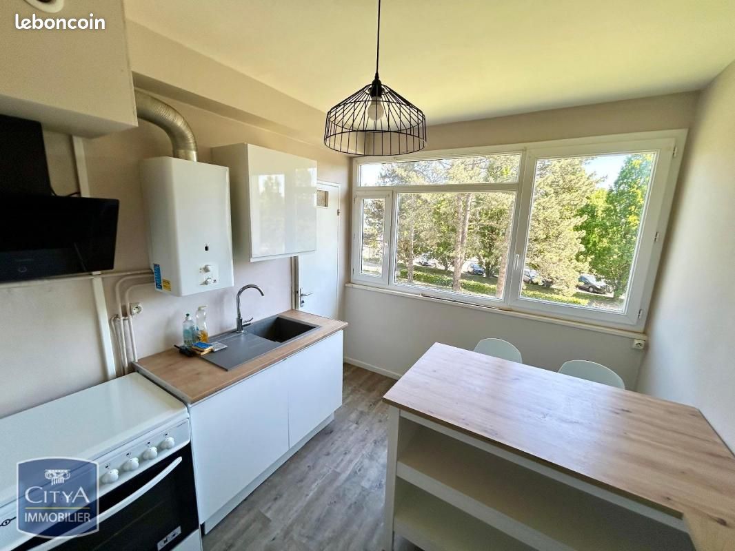 Appartement a louer mont-saint-aignan - 4 pièce(s) - 73 m2 - Surfyn