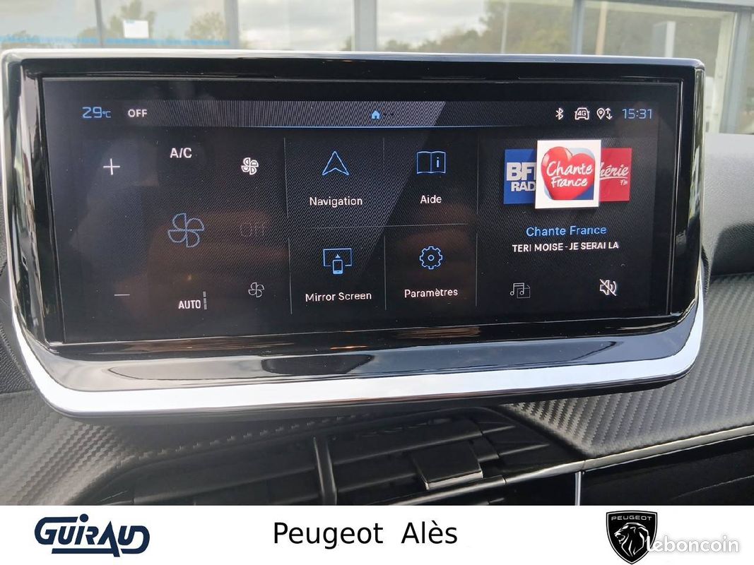 PEUGEOT 208 PureTech 100 S&S BVM6 Allure (image 22)