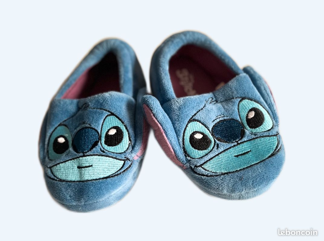 Pantoufle stitch enfants (image 1)