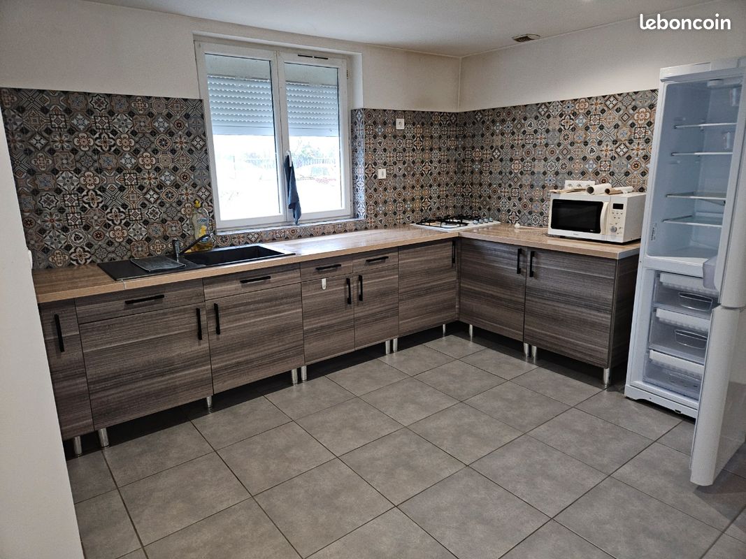 Maison 5 pièces 80 m² · à La Ferrière · 80 m² · 800 €/mois