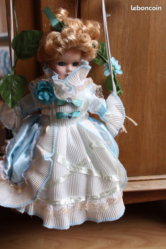 Poupée de collection (image 2)