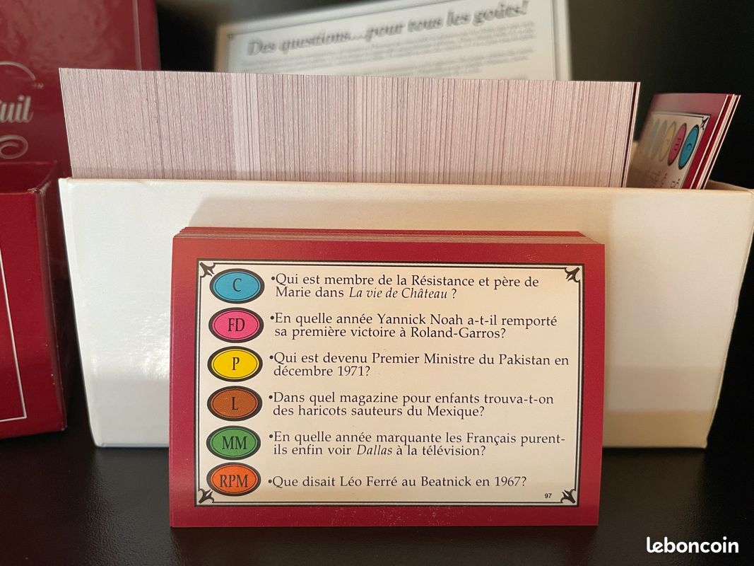 Jeu de société « Trivial Pursuit » (Jeu complet Edition Genus + Édition Baby Bommer + Édition des stars) (image 8)