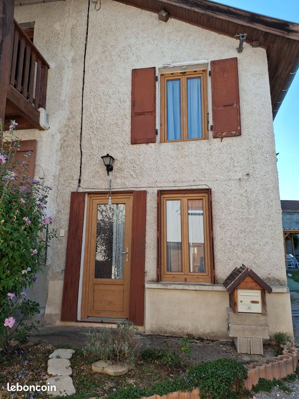 Maison 3 pièces 65 m² · à Les Avenières Veyrins-Thuellin · 65 m² · 150 000 €