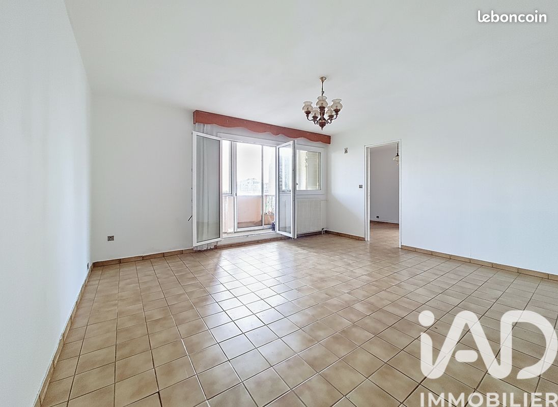 Appartement 3 pièces 75 m² · à Meaux · 75 m² · 135 000 €