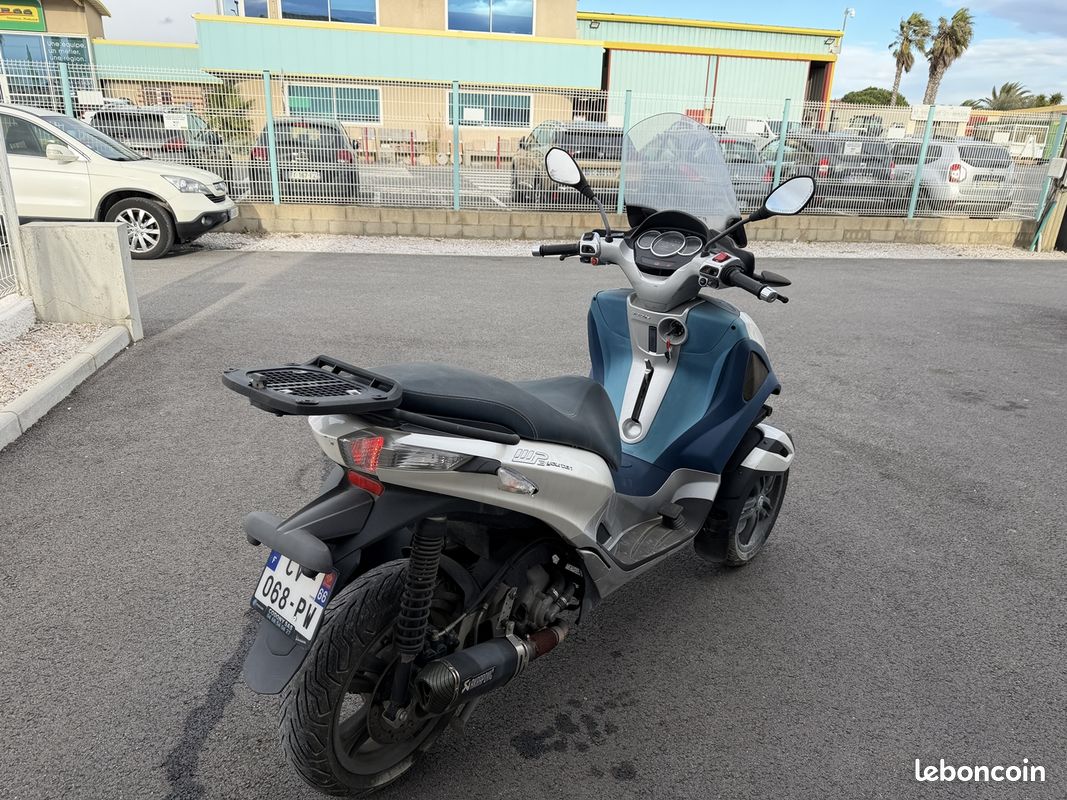 Piaggio MP3 MP3 300 IE LT YOURBAN (image 4)