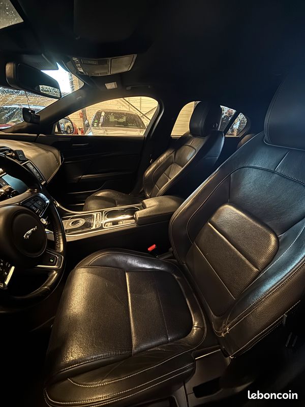 Jaguar XE 2.0D 180ch - Moteur HS (image 3)