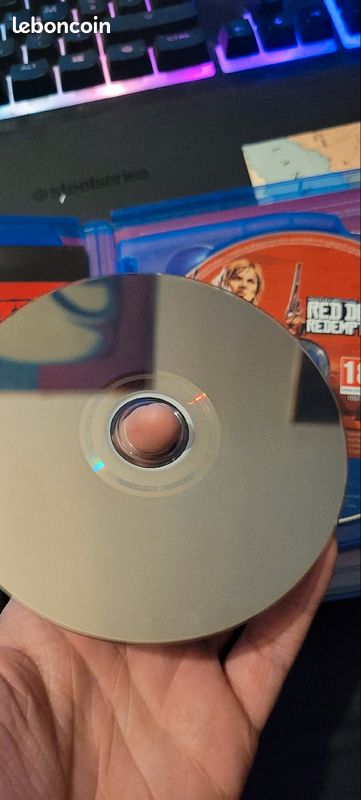 Red dead redemption II édition spécial PS4 (image 4)