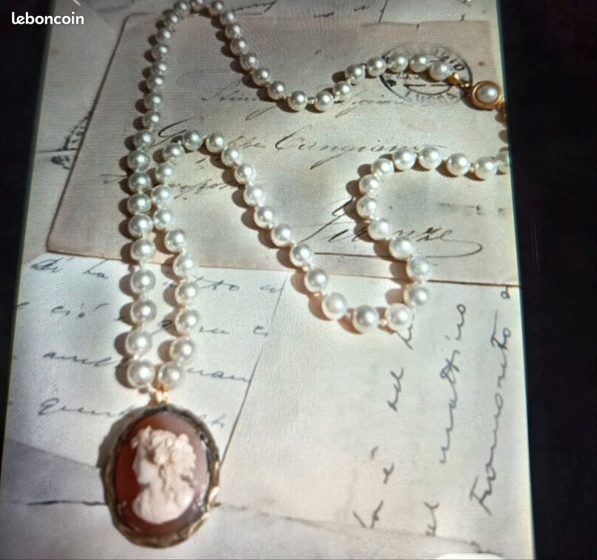 Collier Pendentif Perle Ancien Vintage - Argenté - Paris France - Bijou D'Occasion