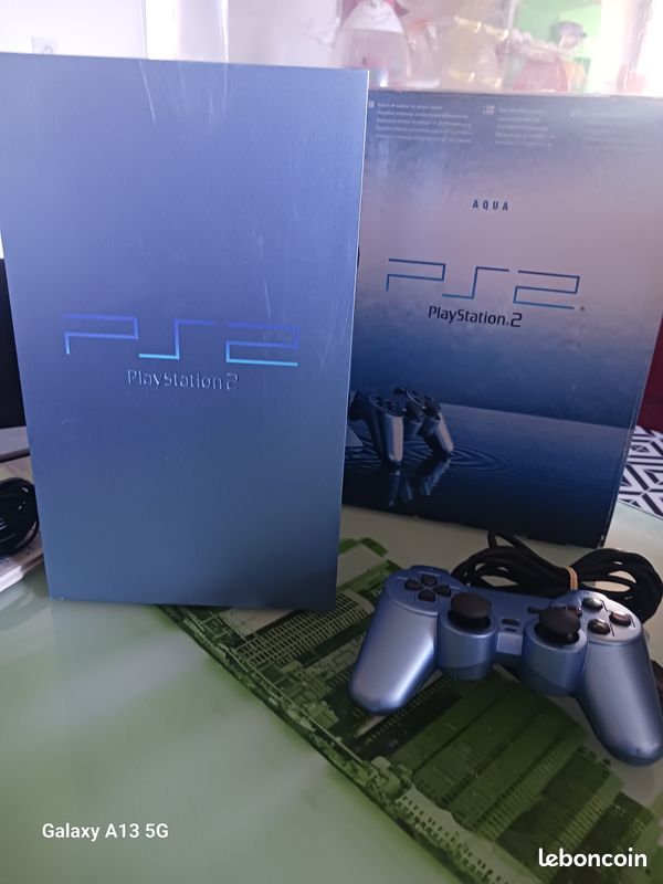Console PS2 Sony Aqua Blue SCPH-50004 - PAL - 3 Manettes, 2 Cartes Mémoire