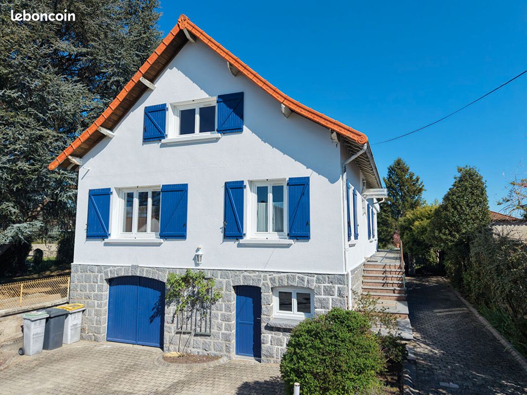 Maison 7 pièces 172 m² · à Pont-du-Château · 172 m² · 365 000 €