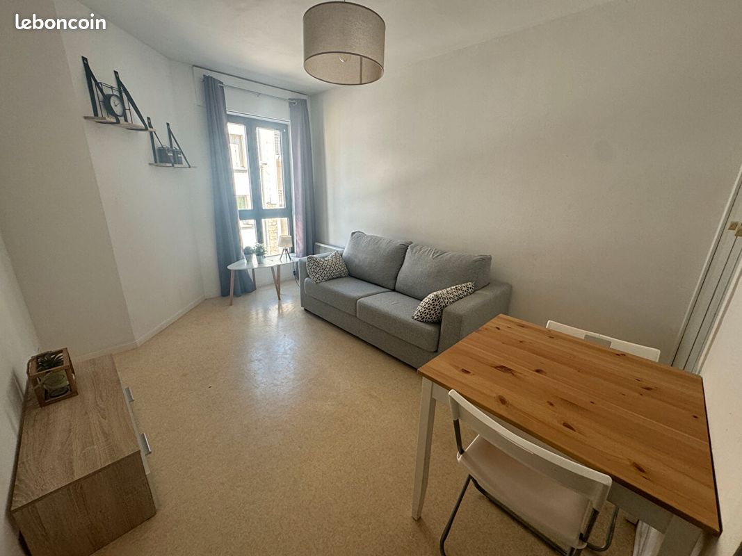 Appartement 1 pièce 17 m² · à Dijon · 17 m² · 455 €