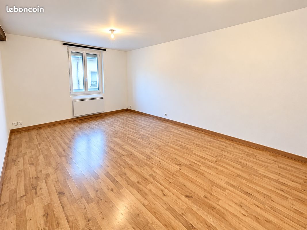 Appartement 2 pièces 40 m² · à La Bonneville-sur-Iton · 40 m² · 440 €/mois