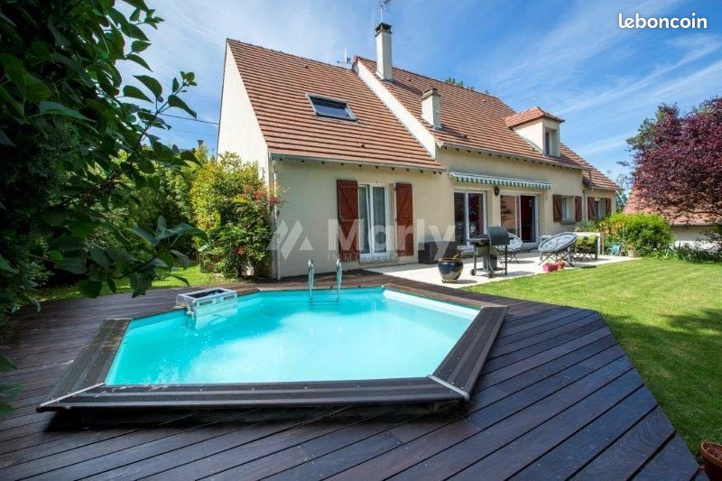 Maison 10 pièces 237 m² · à Igny · 237 m² · 950 000 €