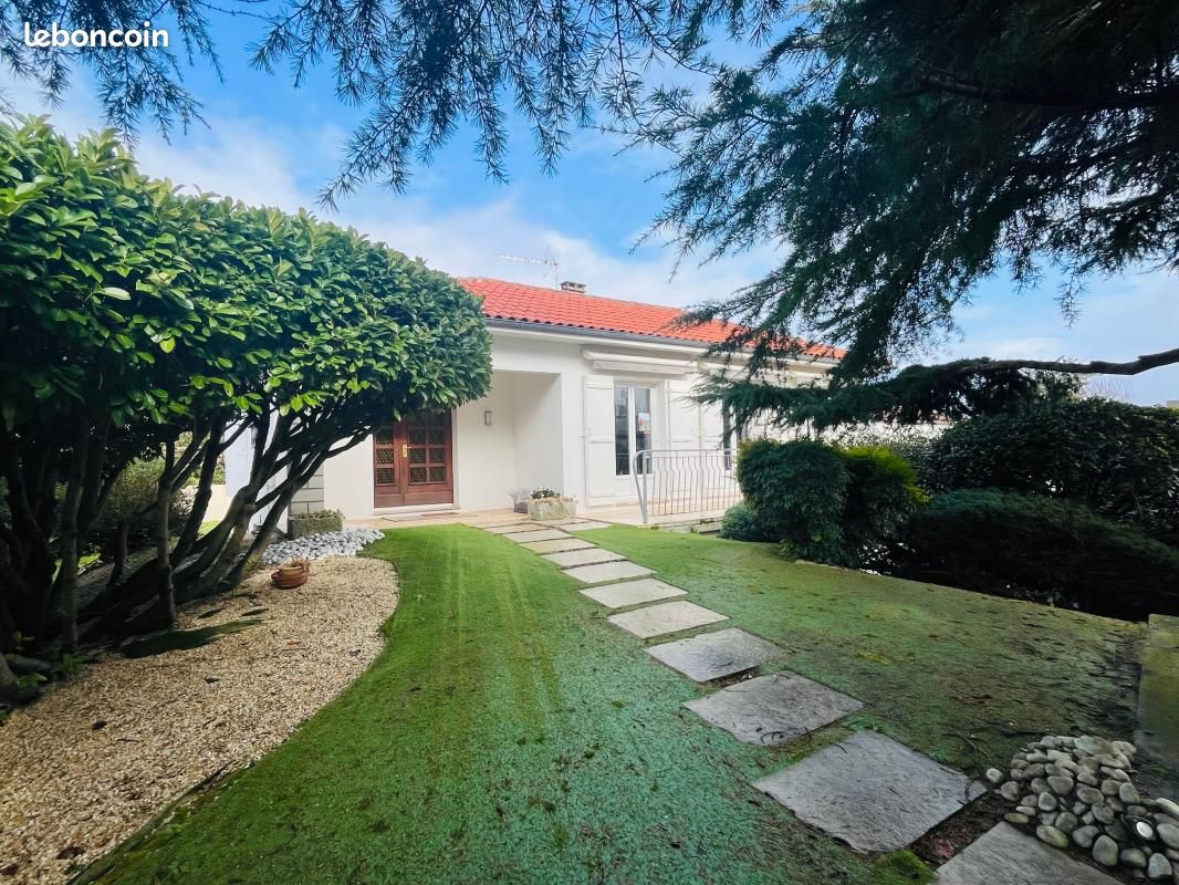 Maison 4 pièces 139 m² · à La Rochelle · 139 m² · 850 000 €