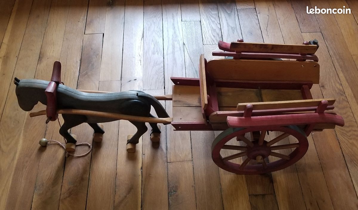 Jouet ancien en bois -Collection d'occasion