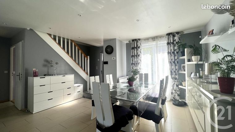 Maison a louer saint-ouen-l'aumone - 6 pièce(s) - 109 m2 - Surfyn