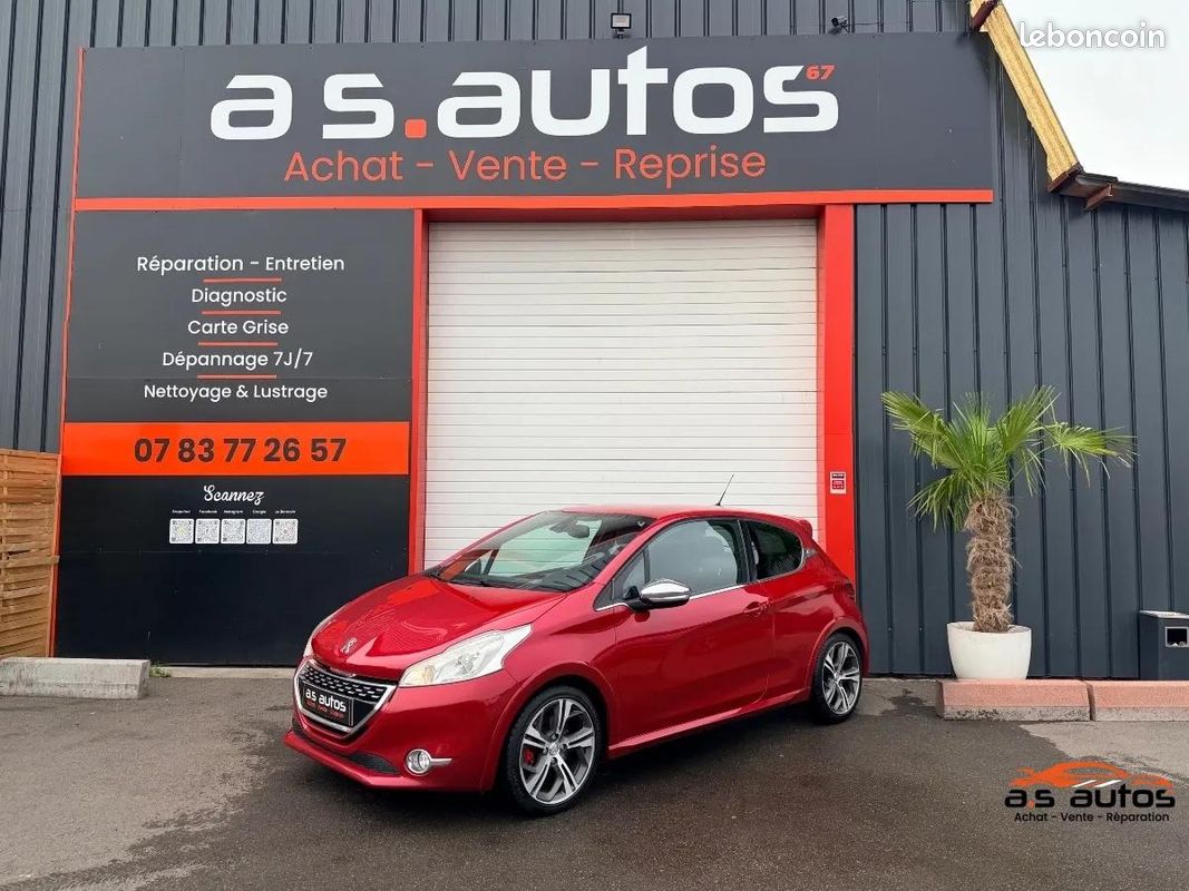 Peugeot 208 1.6 THP 200 GTI / GPS / CUIR / SPORT / (image 1)
