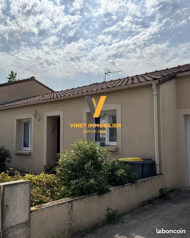 Maison 6 pièces 99 m² · à Montbert · 99 m² · 279 000 €