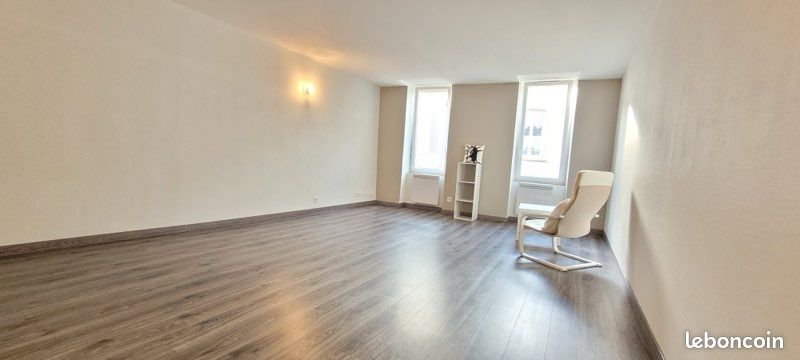 Appartement 3 pièces 80 m² · à Mont-de-Marsan · 80 m² · 730 €/mois