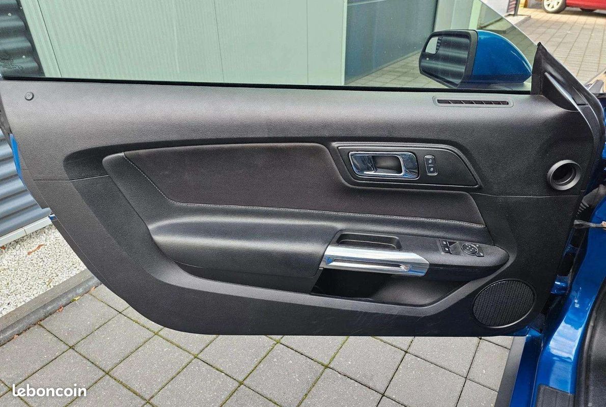 FORD Mustang 2.3 EcoBoost Performance * 314 ch * BVM * Pack Performance * KW * Milltek (image 12)