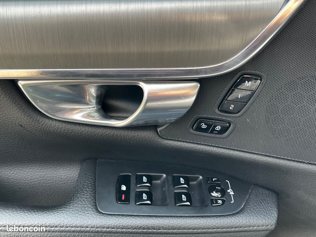 Volvo s90 s90 2.0 t8 407h 320 twin-engine phev hybrid momentum (image 30)